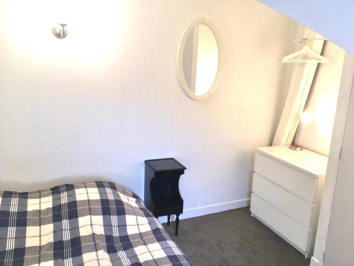 Quartier Halles 70m2 Apartment