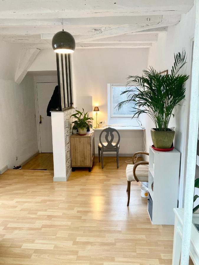 Quartier Halles 70m2 *